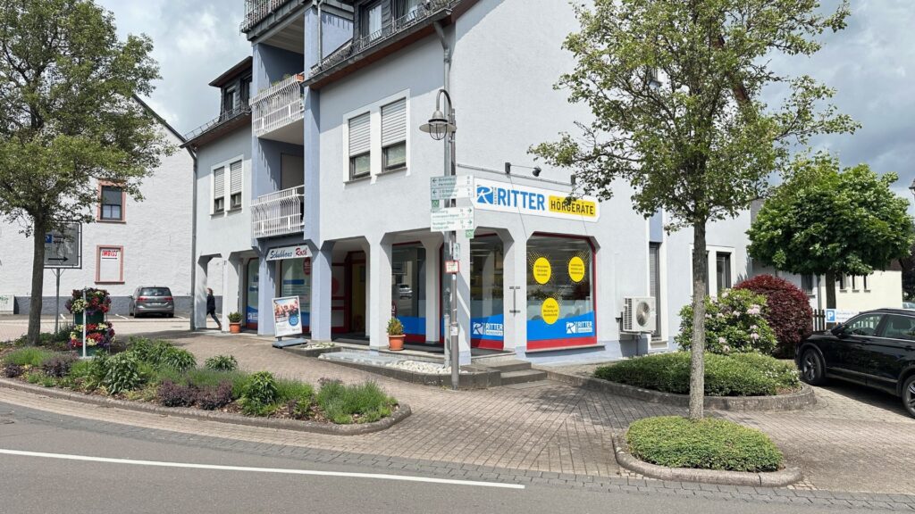 Außenansicht des Ritter Hörgeräte Fachgeschäfts in Morbach